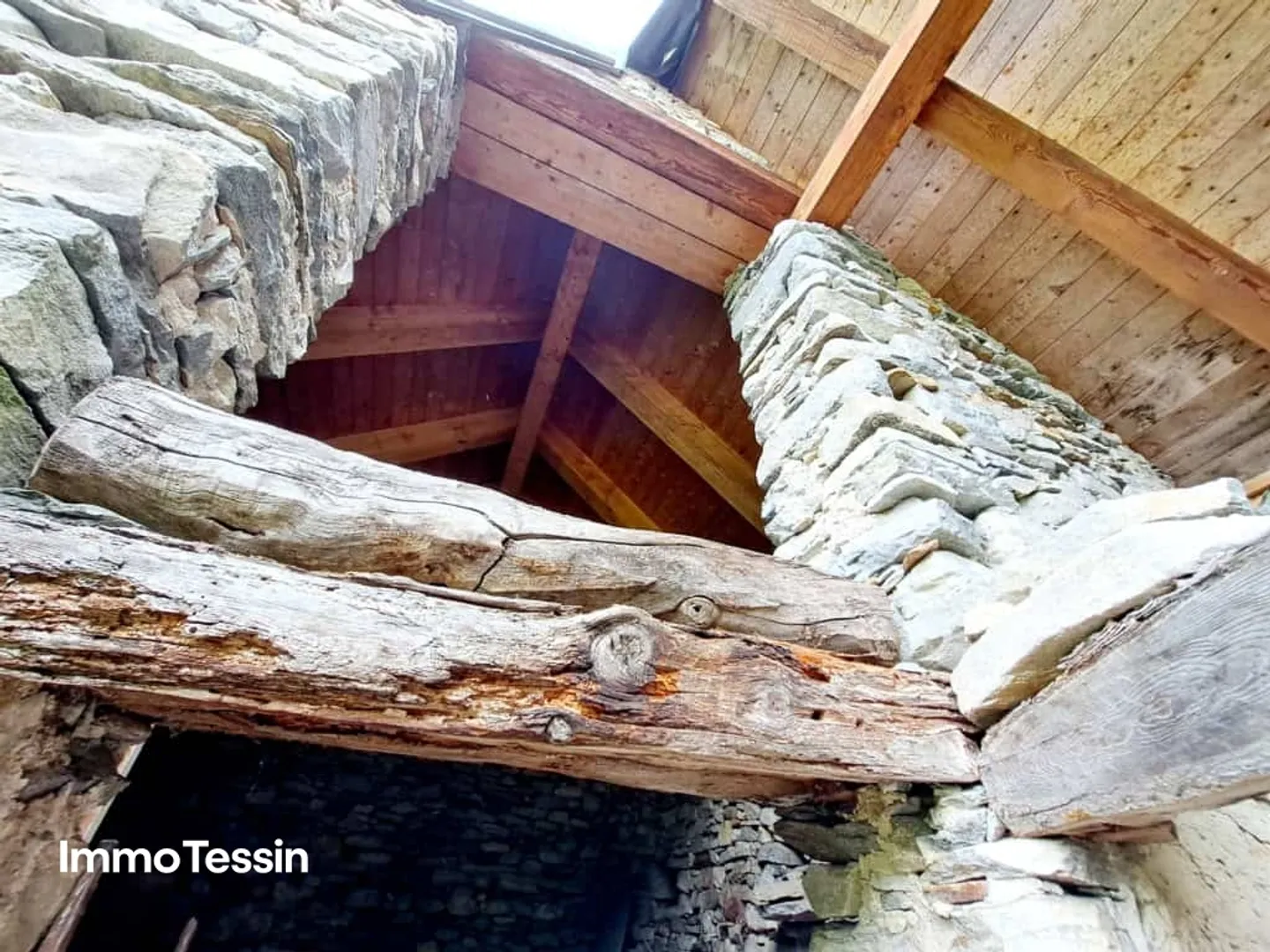 Votre rêve rustique à Maggiatal avec permis de construire - Photo 8 sur 13