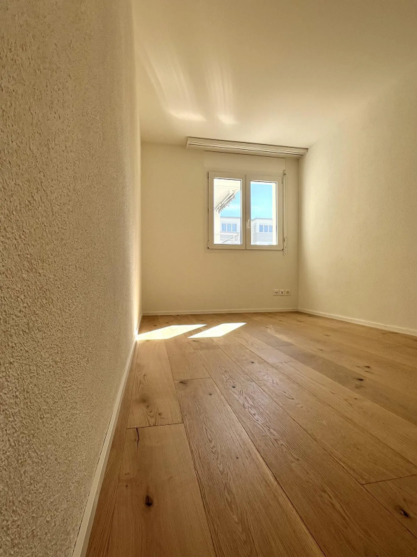 Première occupation après rénovation complète - 109 m2 avec balcon et ascenseur - Photo 22 sur 30