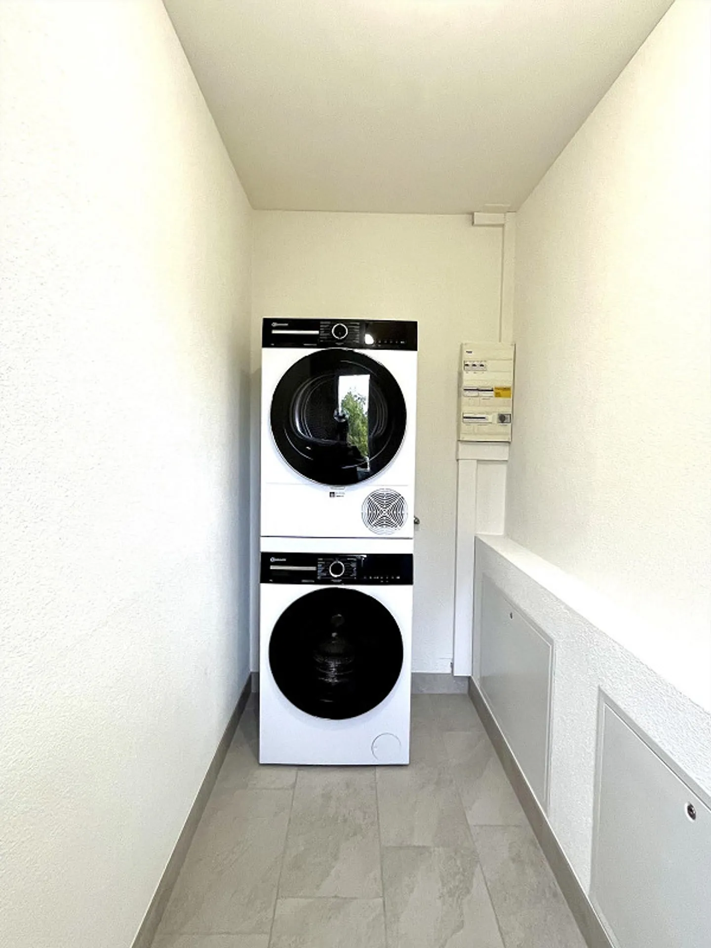 Première occupation après rénovation complète - 109 m2 avec balcon et ascenseur - Photo 23 sur 30