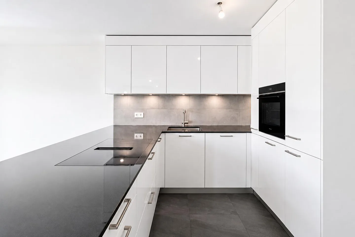 Appartement Magnifique avec Terrasse - Photo 5 sur 10
