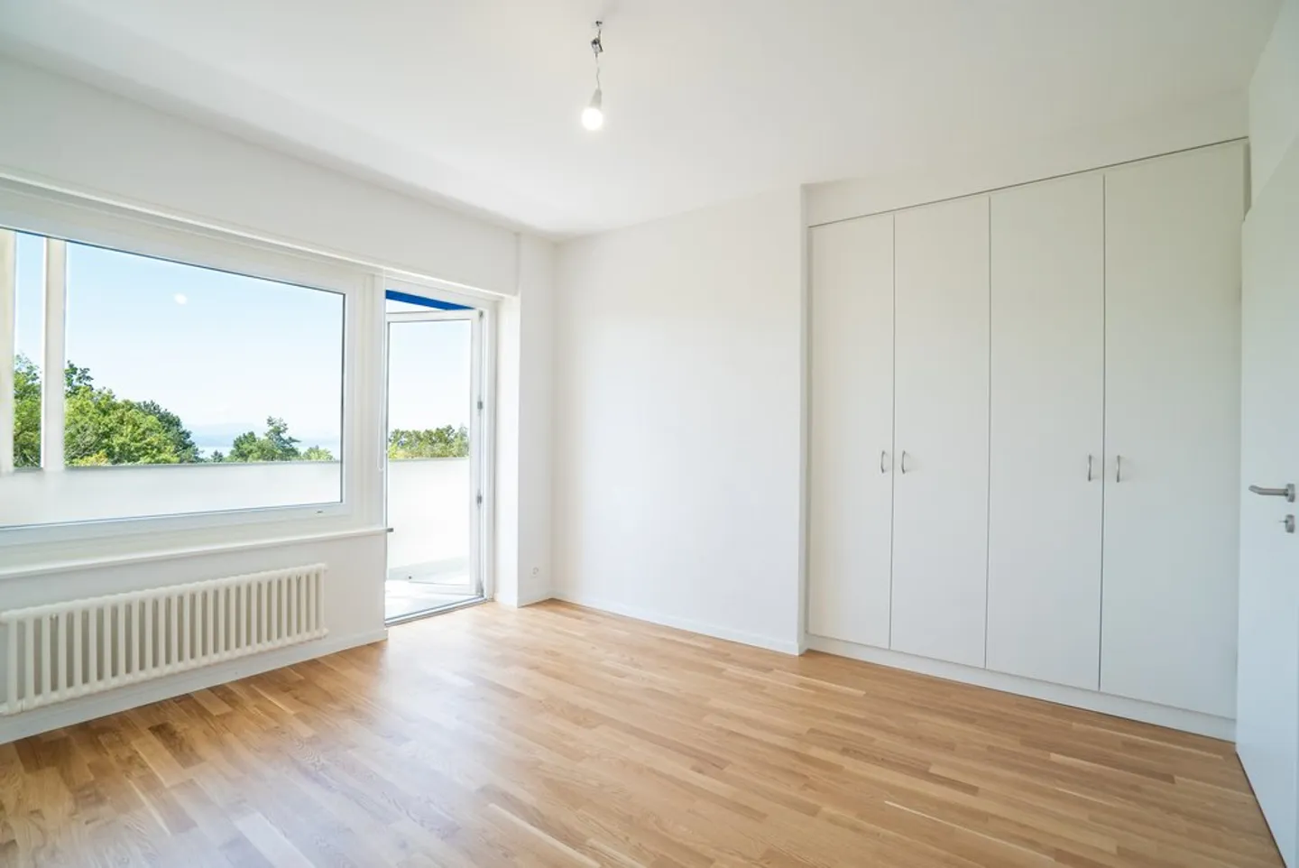 Spacious Apartment in Lausanne - Photo 3 of 7