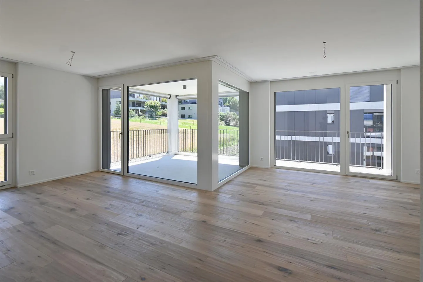 Bright apartment in a quiet location sought? - Photo 2 of 10