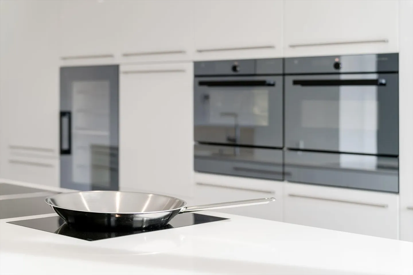 Beaucoup d'espace, beaucoup de lumière - à un prix incomparable - Photo 6 sur 7