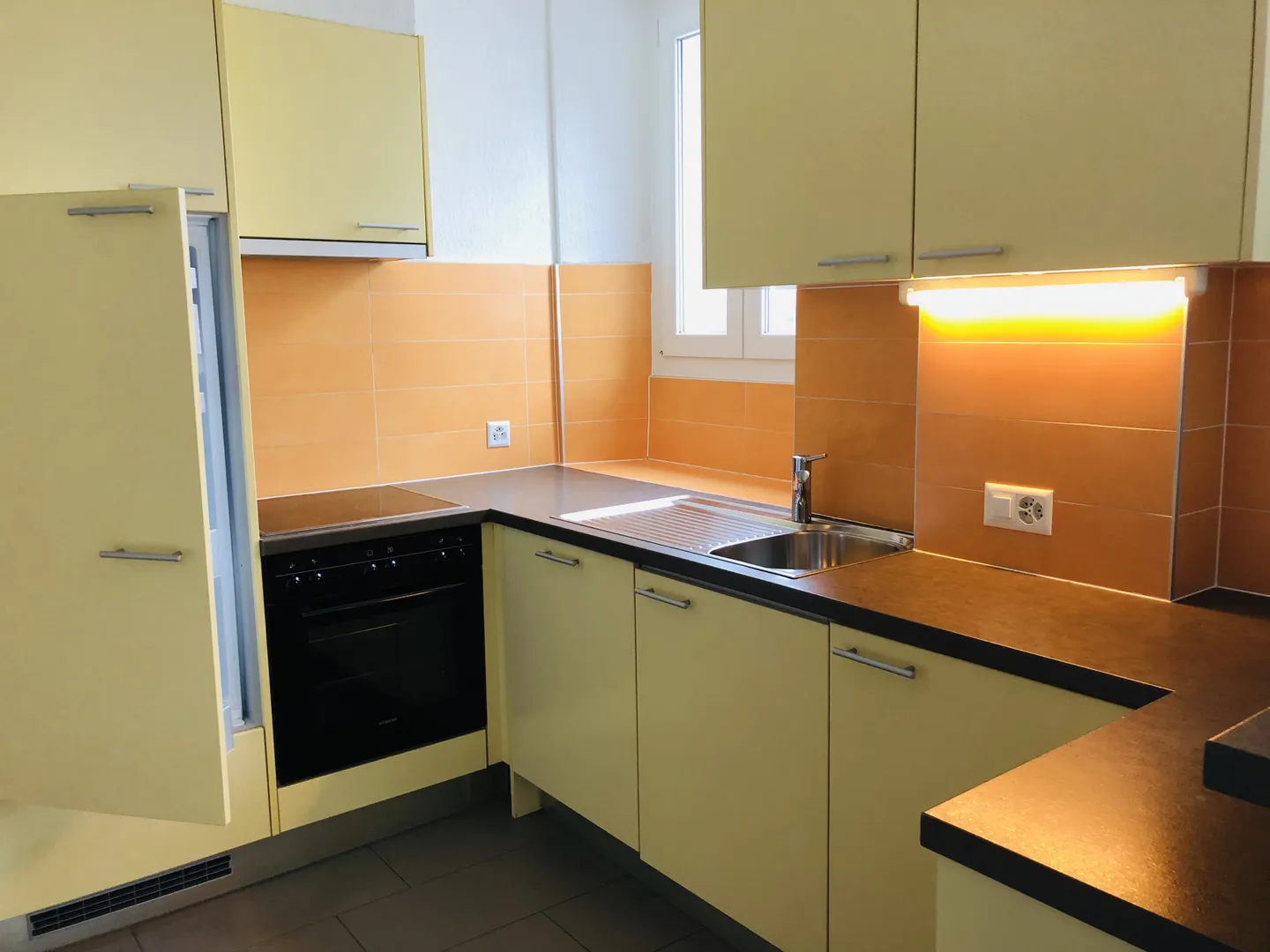 Habitat de 3.5 pièces au 1er étage - Photo 2 sur 3