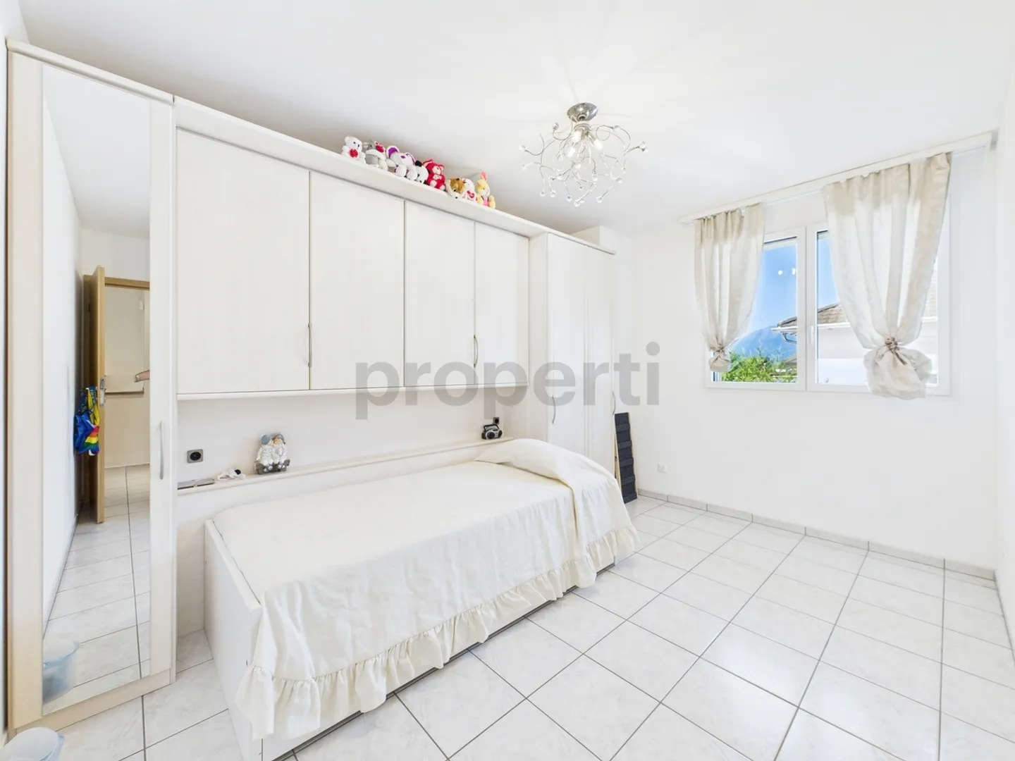 Accogliente casa unifamiliare a Cugnasco, TI - Foto 6 di 13