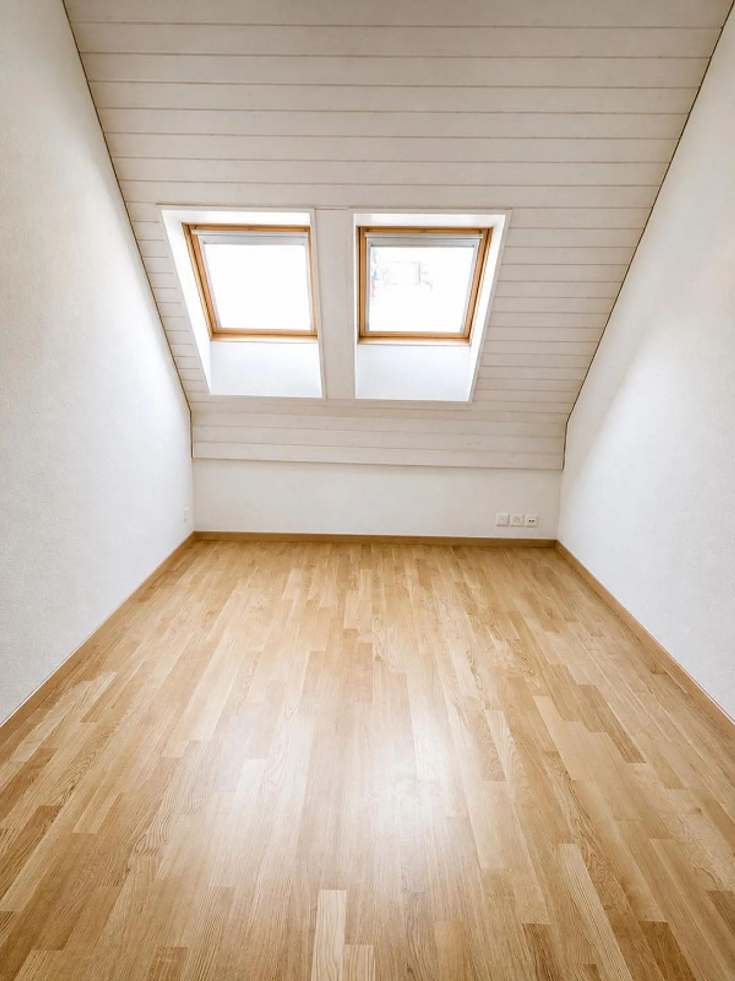 Family-friendly 3.5-room attic apartment in Pfungen! - Photo 5 of 7