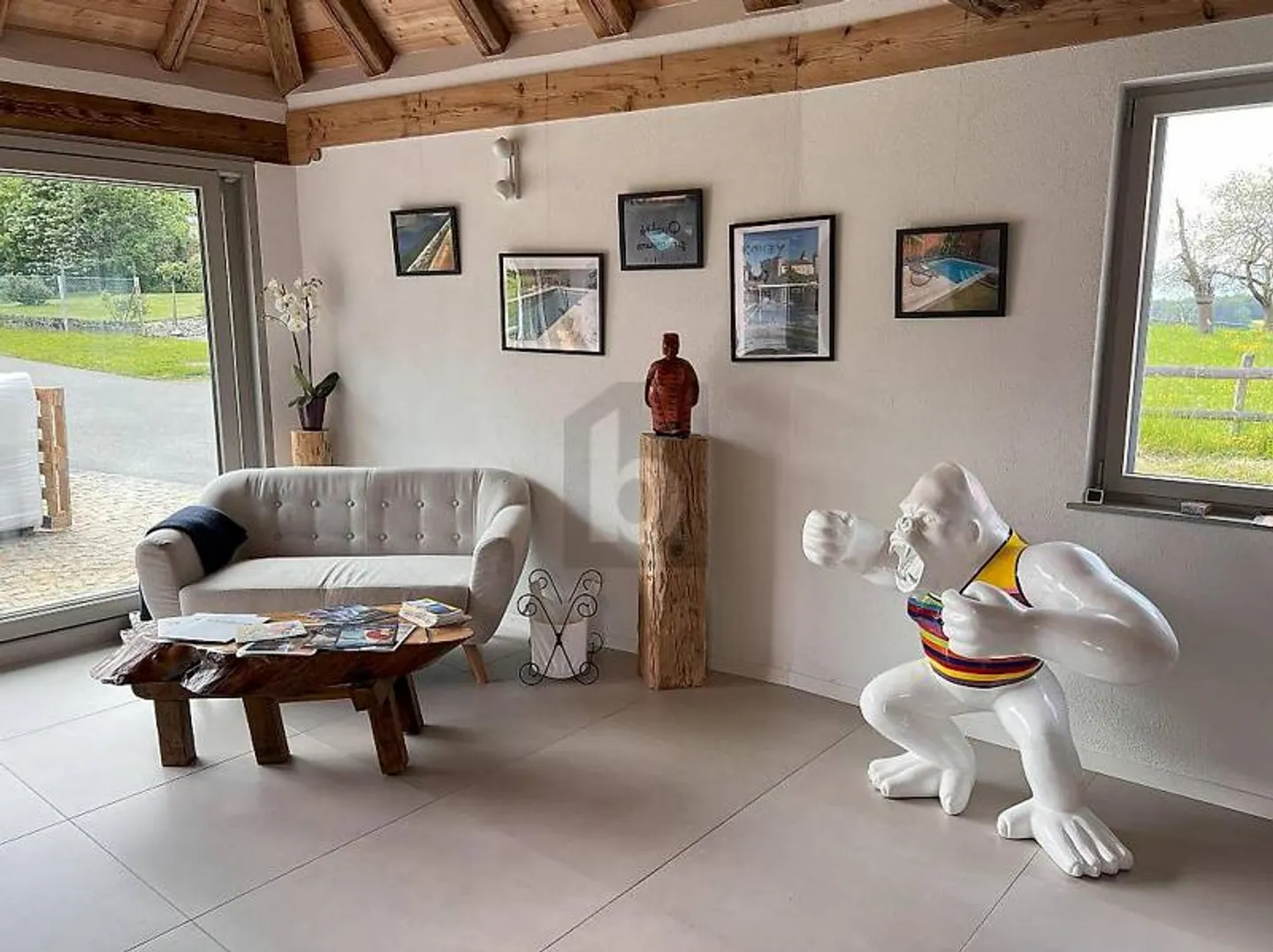 Modern Office Space in Sugnens - Photo 4 of 5