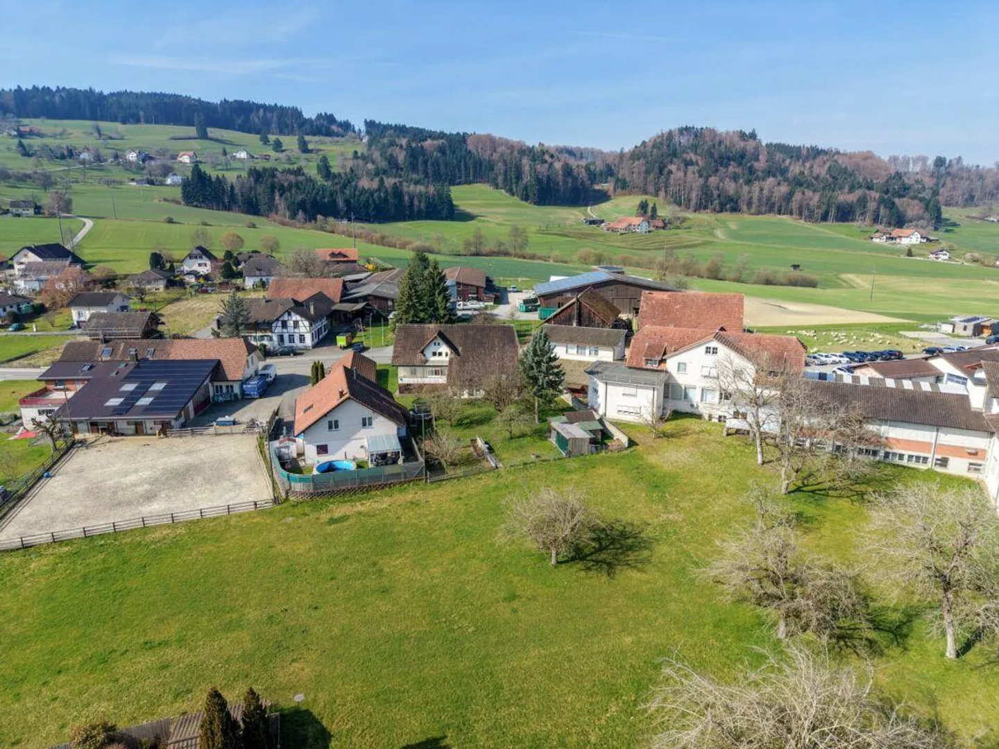 For Makers & Craftsmen: Farmhouse with Barn - Photo 14 of 14