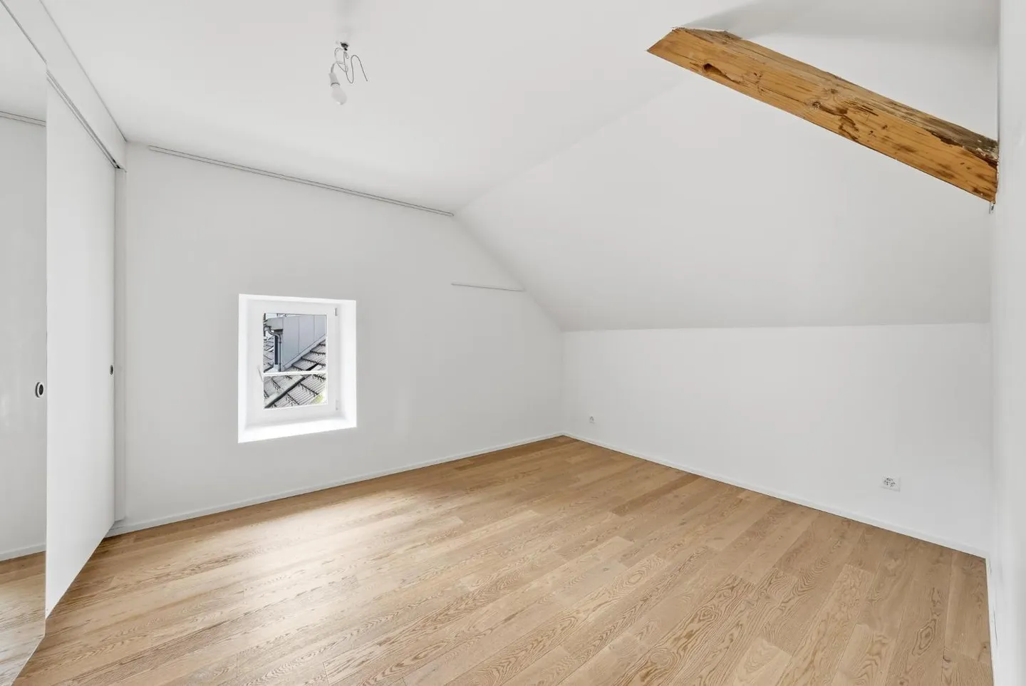 Grand Appartement Attique - Photo 7 sur 10