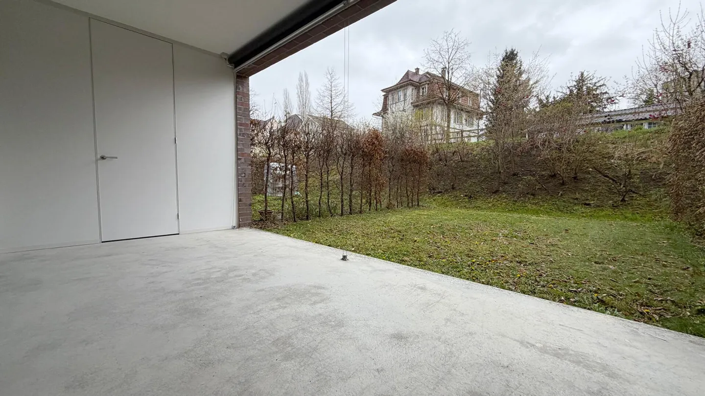 Modern Living Comfort with Garden Stylish 3-Room Apartment - Photo 4 of 9