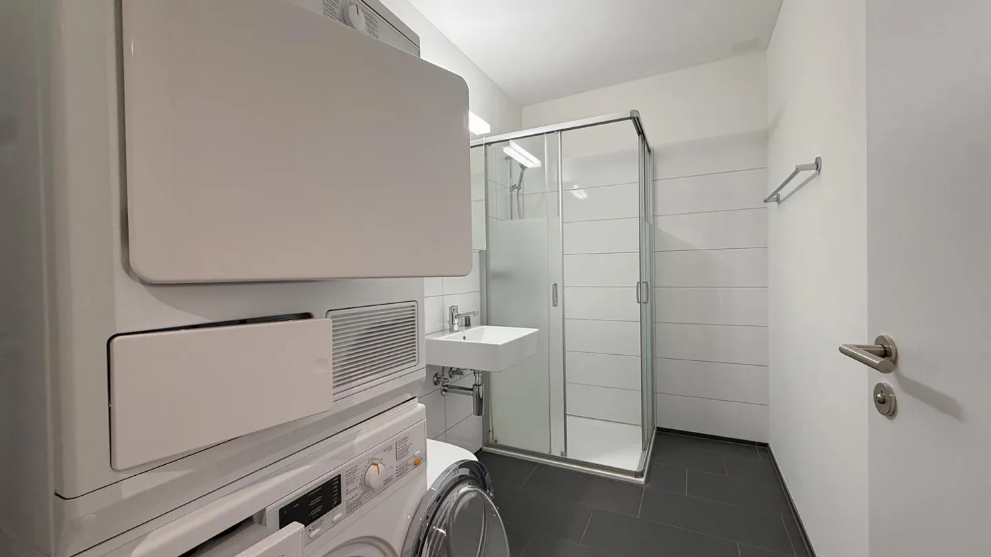 Modern Living Comfort with Garden Stylish 3-Room Apartment - Photo 6 of 9