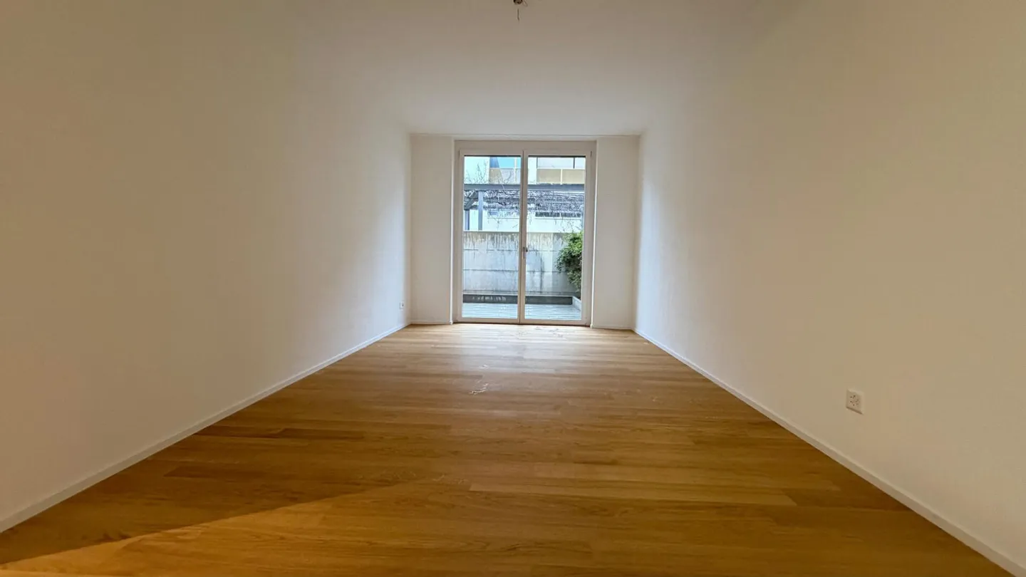 Modern Living Comfort with Garden Stylish 3-Room Apartment - Photo 8 of 9