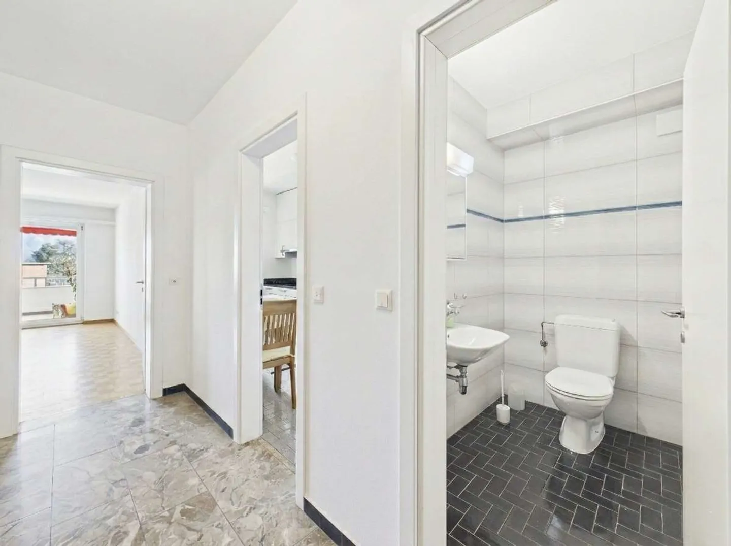 Appartement lumineux de 4,5 pièces à Locarno - Photo 9 sur 10