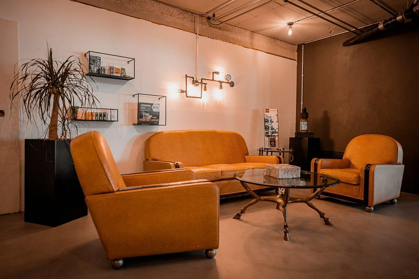 Dream workplace or great loft apartment? - Photo 8 of 19