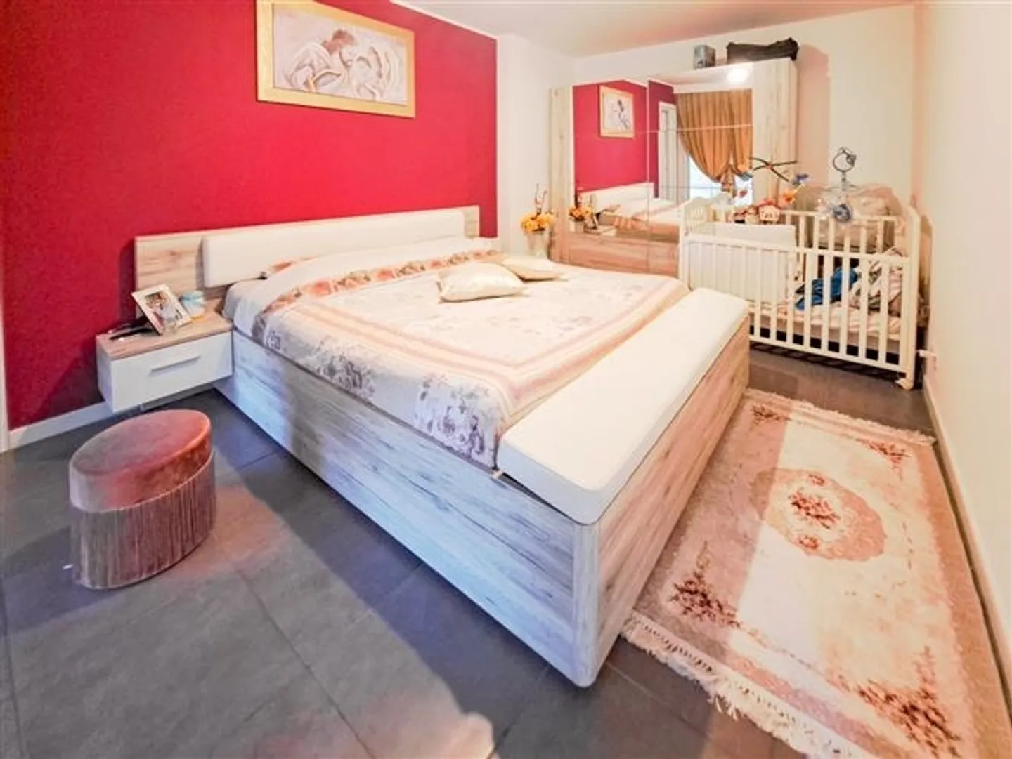 3,5 locali all'ultimo piano di un edificio residenziale ad Arbedo Castione - Foto 2 di 4