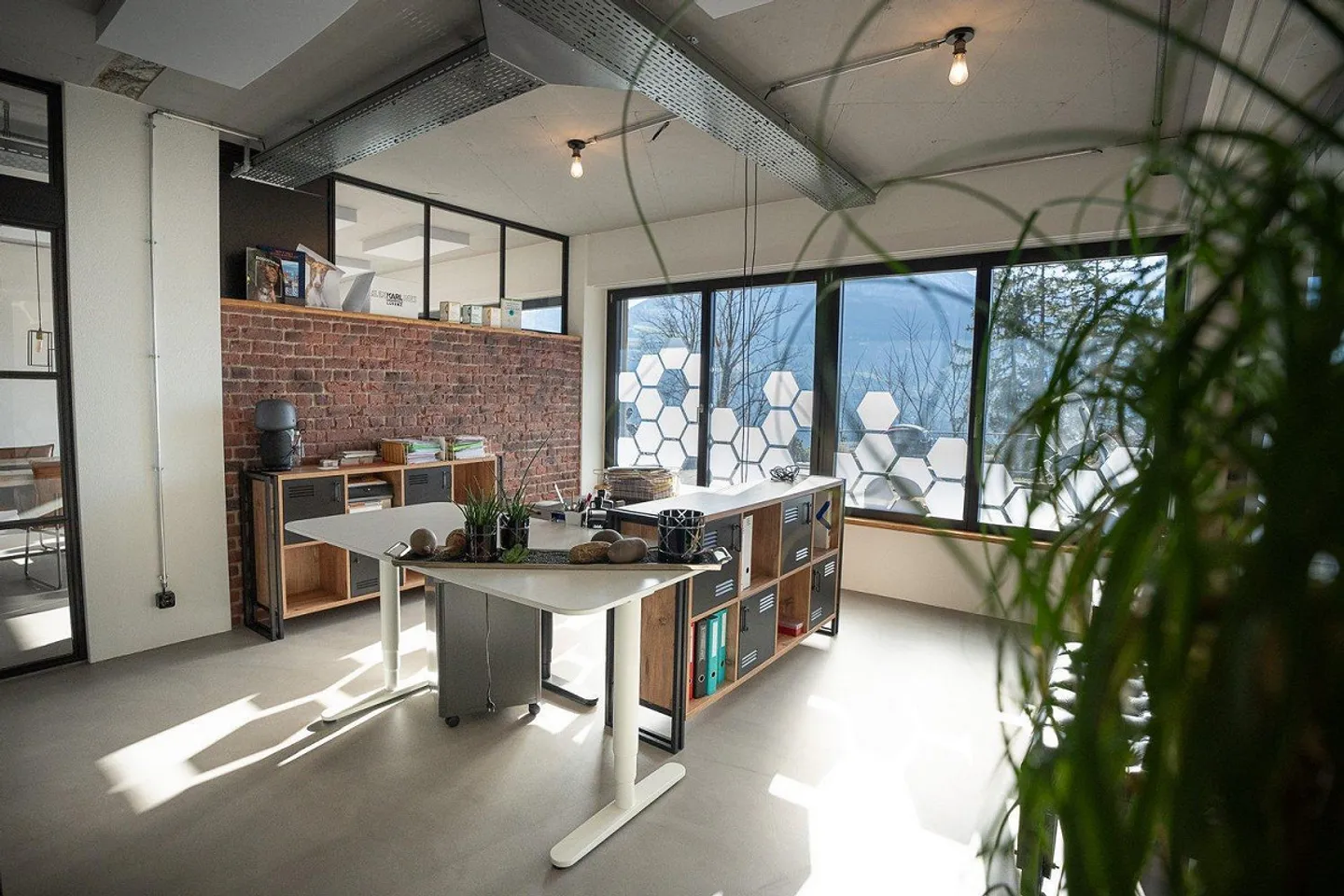 Dream workplace or great loft apartment? - Photo 14 of 19