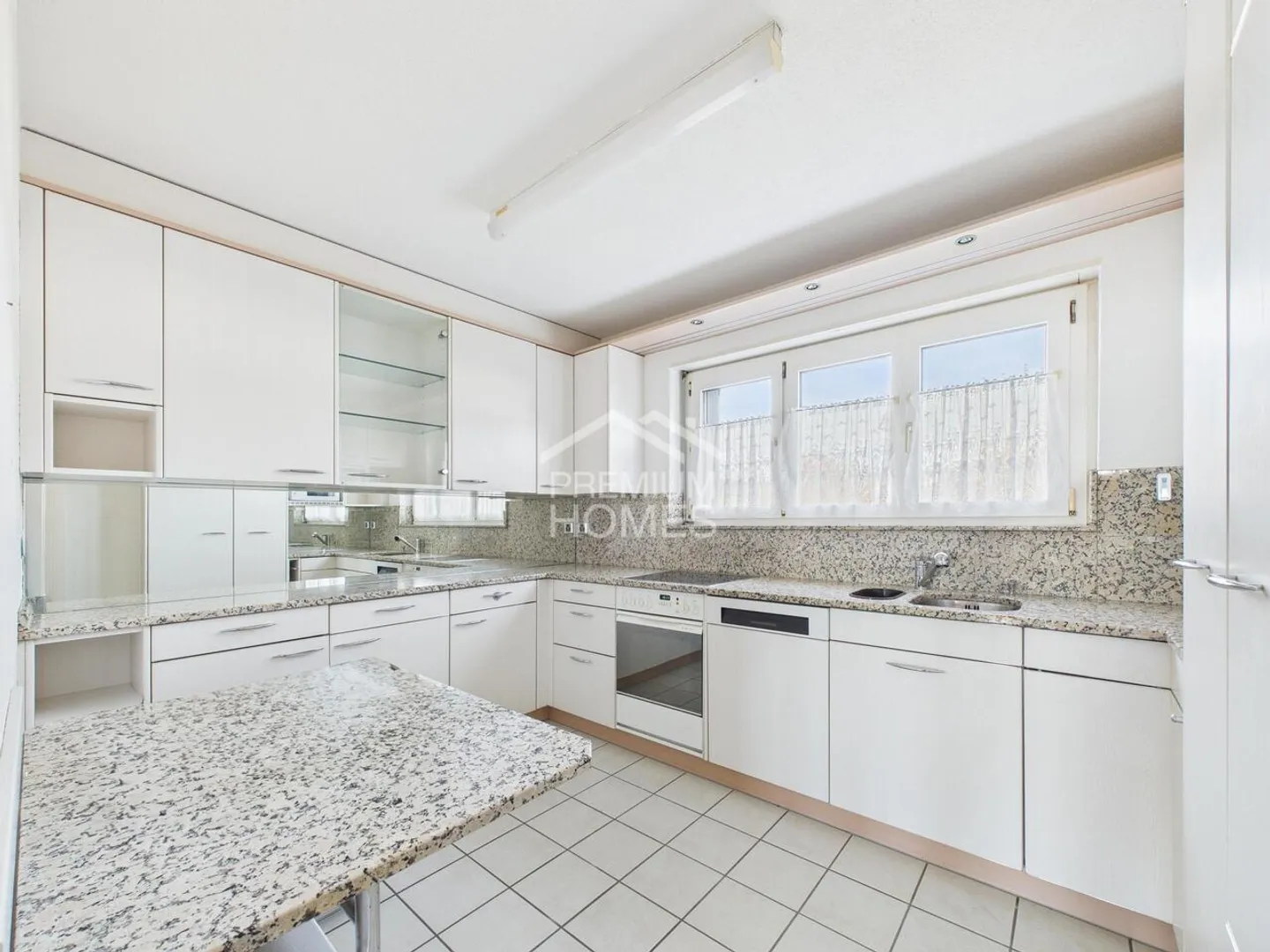 Rare Opportunity! - Photo 3 of 6