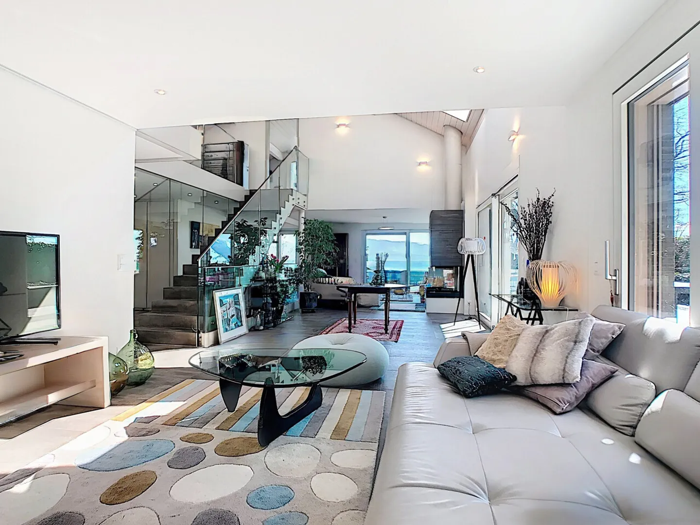 Single house for rent - Photo 2 of 16