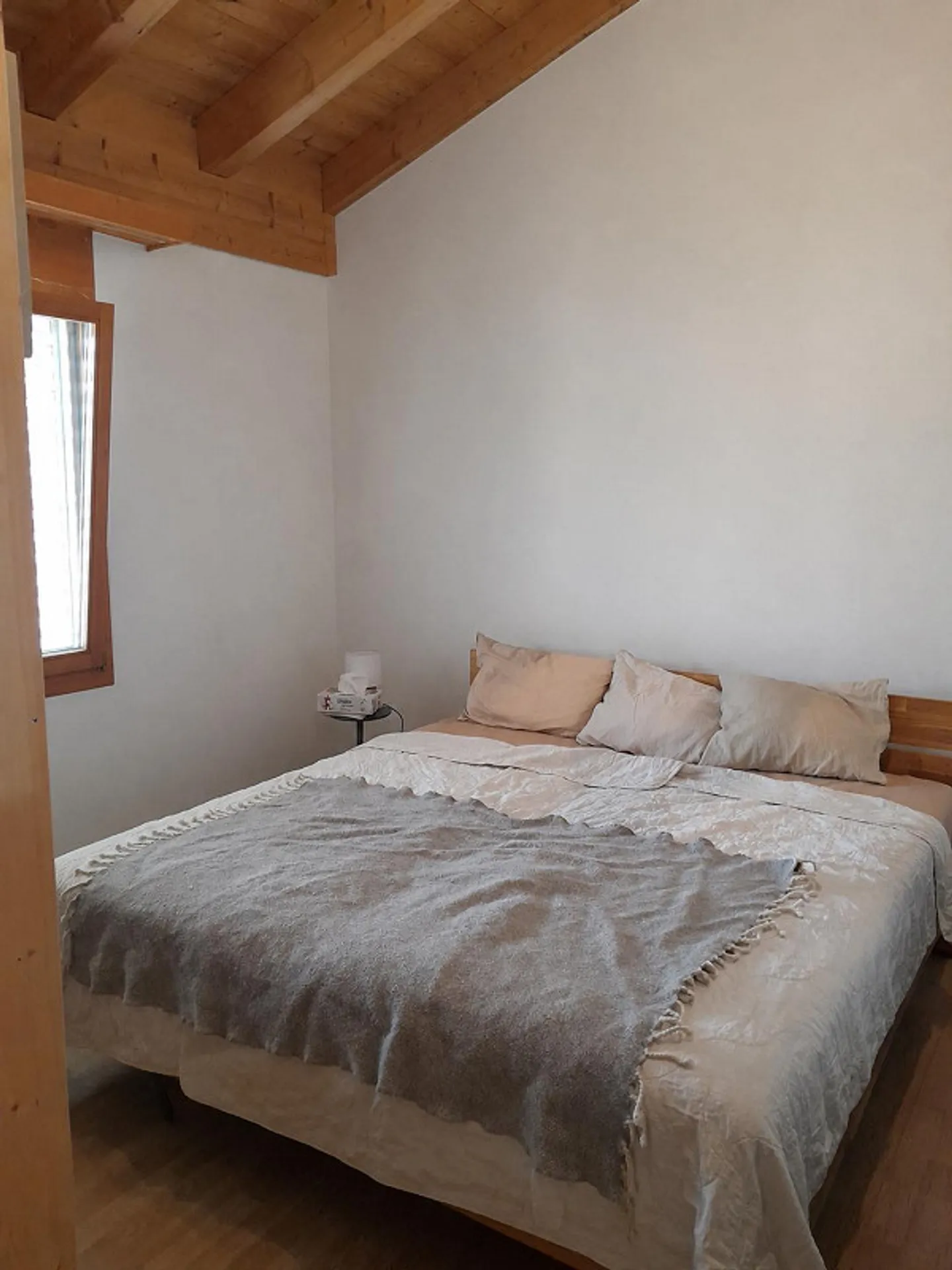 4.5-room penthouse apartment with gallery & two balconies in Bonaduz - Photo 9 of 12