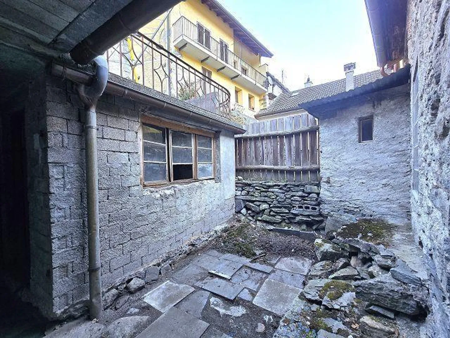 3 1/2-Zimmer-Dorfhaus mit Sitzplatz an sehr ruhiger Aussichtslage /... - Foto 18 von 31