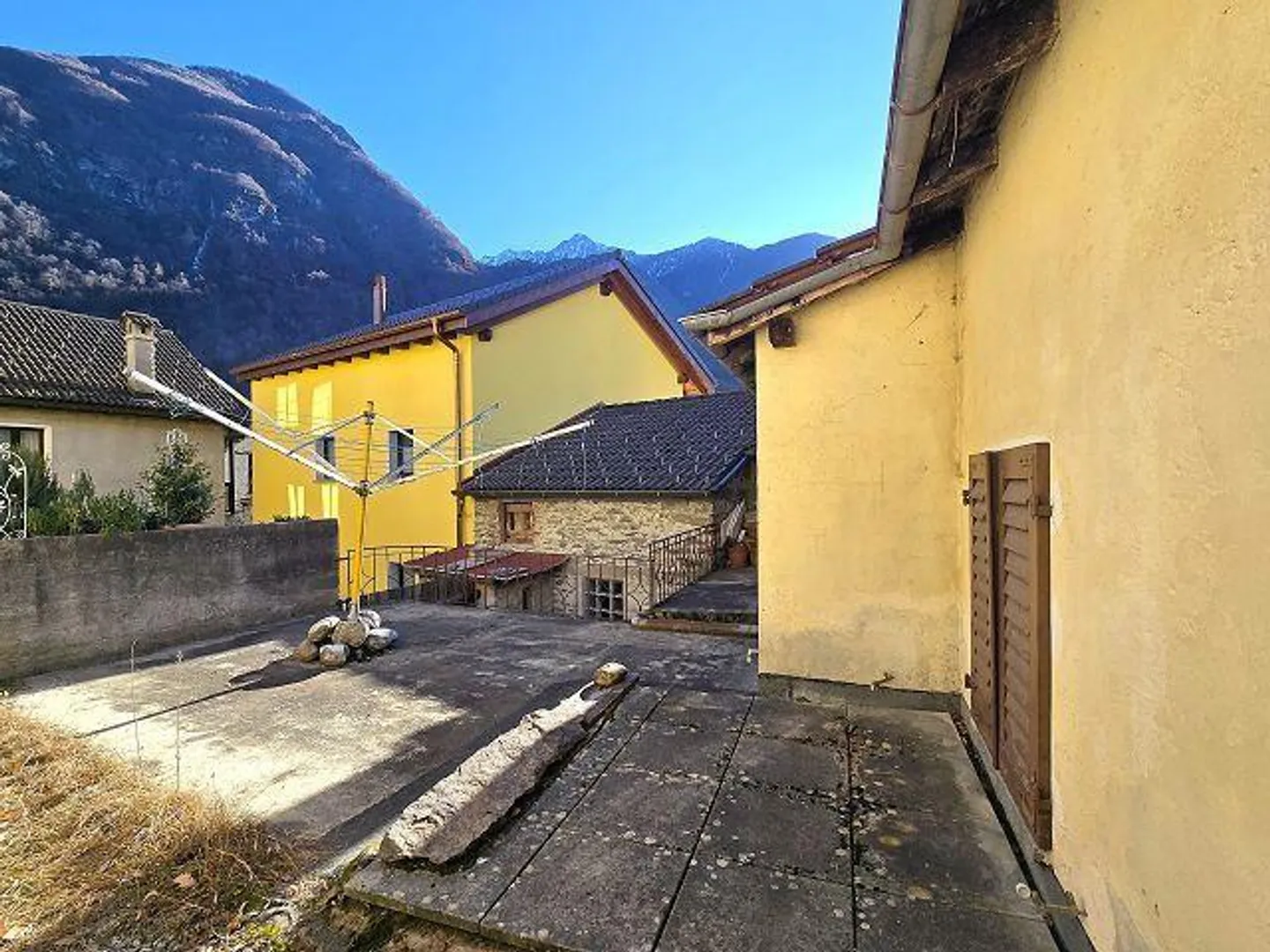 3 1/2-Zimmer-Dorfhaus mit Sitzplatz an sehr ruhiger Aussichtslage /... - Foto 20 von 31