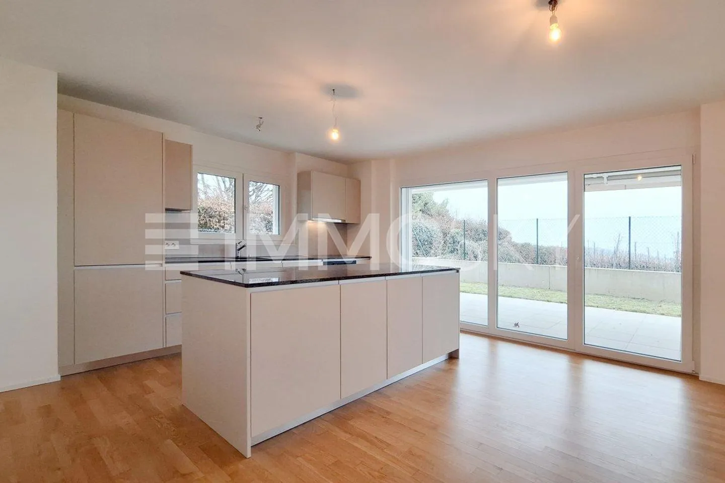 Wohnung mit 4.5 Zimmern und Blick auf den See - Berge - Foto 3 von 5