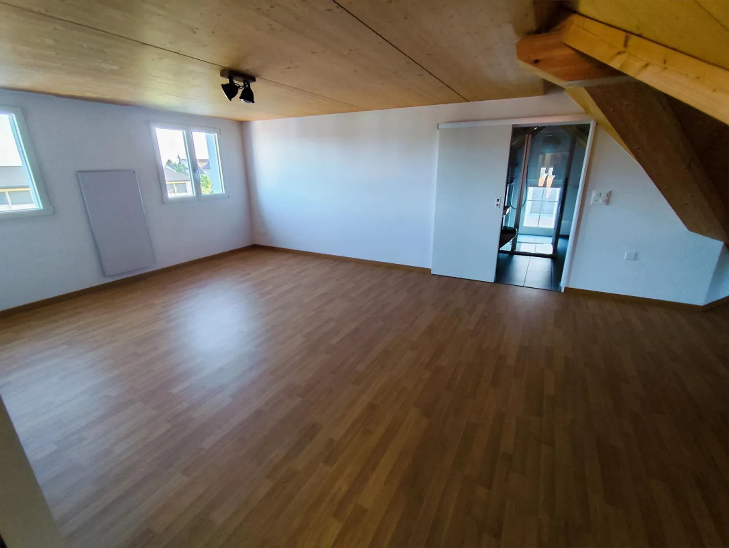 Appartement en duplex spacieux de 5,5 pièces à Kirchberg - Photo 10 sur 15
