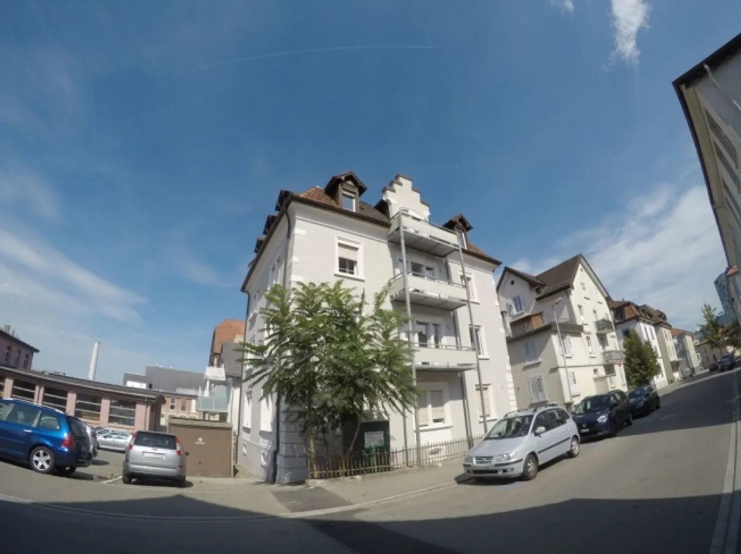 Commercial for rent - Photo 1 of 2