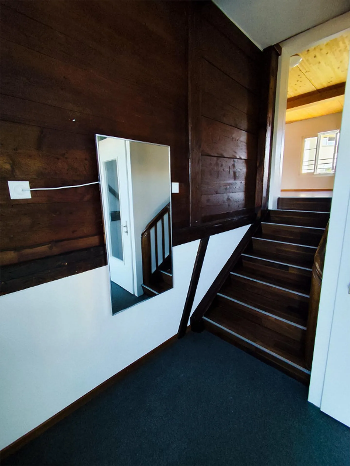 Appartement en duplex spacieux de 5,5 pièces à Kirchberg - Photo 14 sur 15