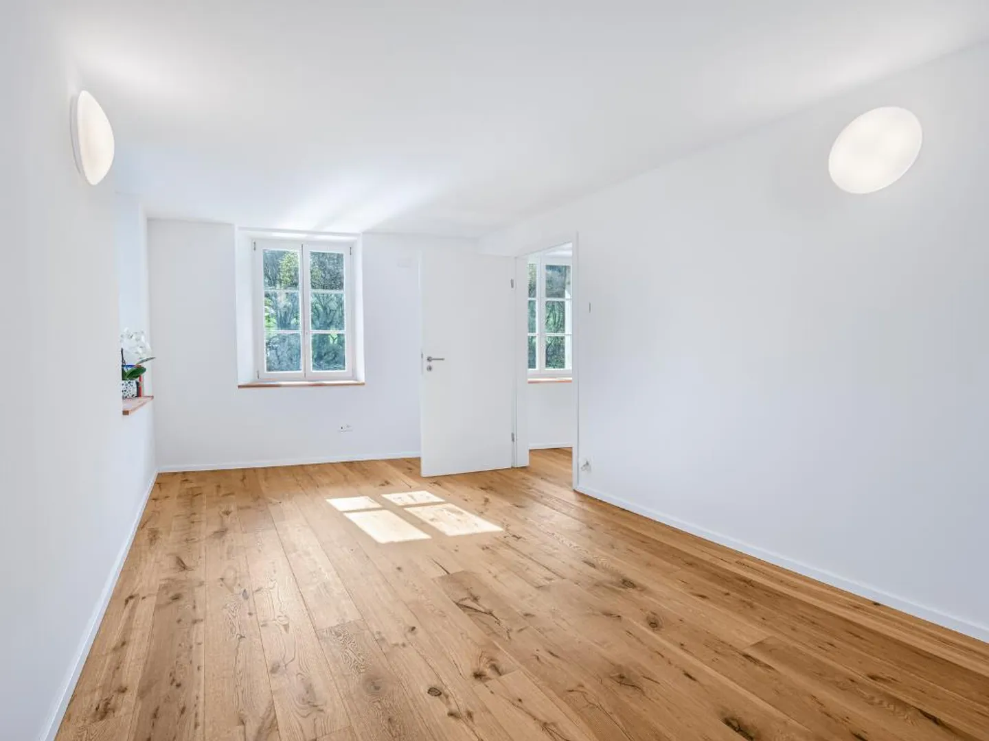 Historical Yield Object on the Aare – 8 Renovated Units - Photo 10 of 12