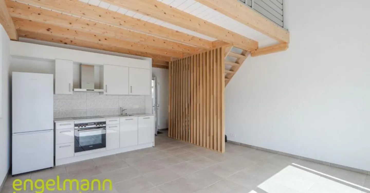 Property with 3 row houses - Photo 9 of 11