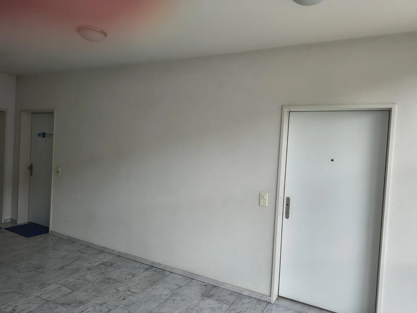 Appartamento unico di 4 ½ stanze al 3° piano (mansarda) per vivere e lavorare - Foto 4 di 18