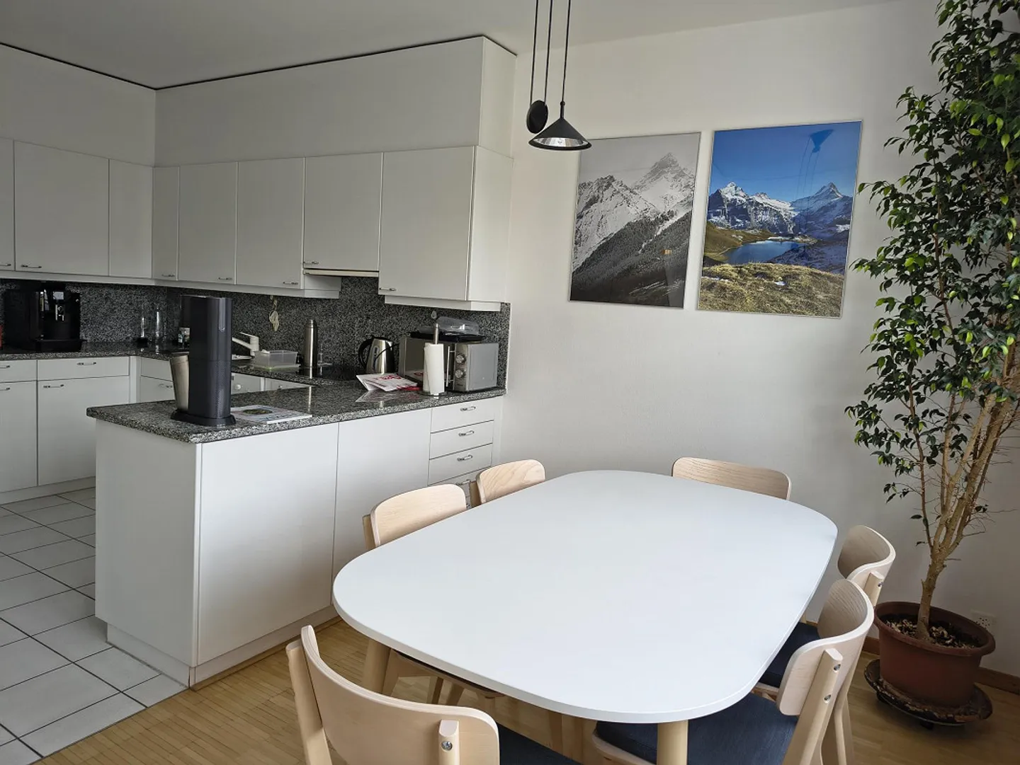 Appartamento unico di 4 ½ stanze al 3° piano (mansarda) per vivere e lavorare - Foto 16 di 18