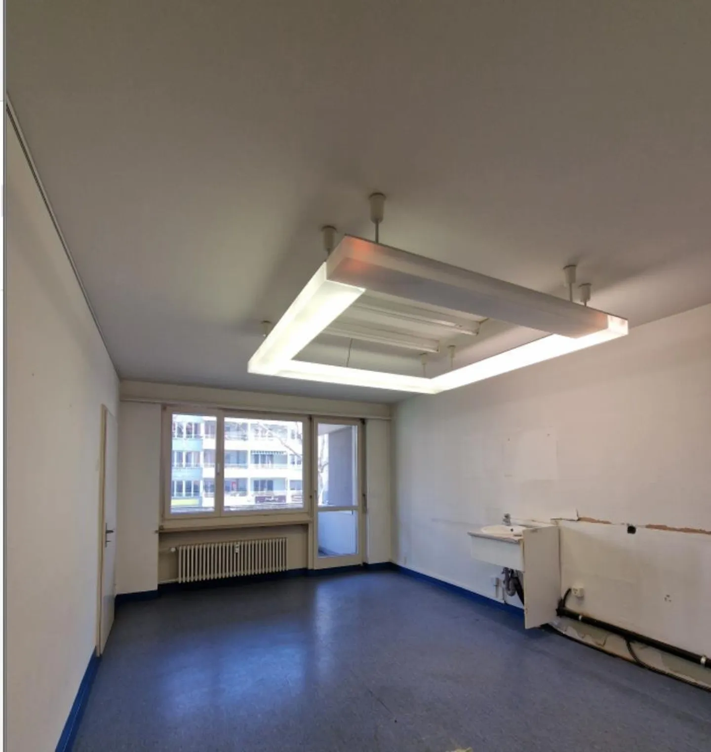 Spazio commerciale attraente in posizione centrale utilizzabile in modo versatile - Foto 2 di 9