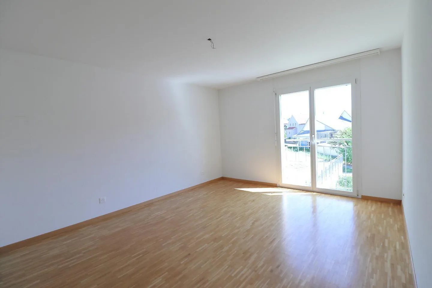 praktisch geschnittene Wohnung in ruhigem Quartier - Photo 6 of 9