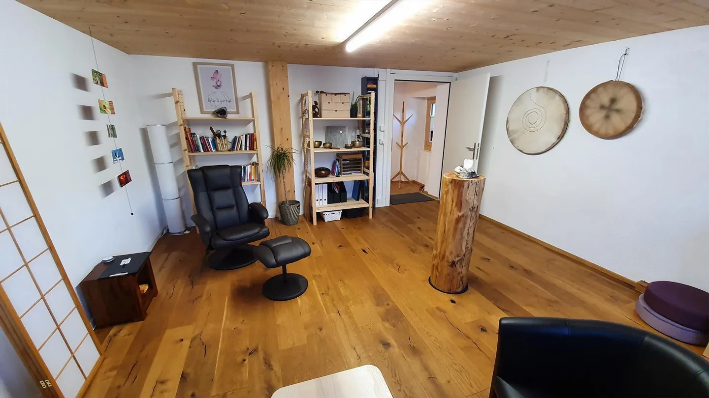 Büro, Atelier, Lager im steuergünstigen Teufen - Foto 1 von 4