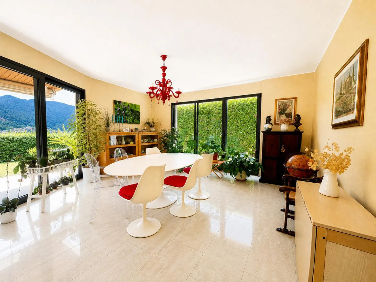 Luxury Apartment with Garden - Photo 4 of 15