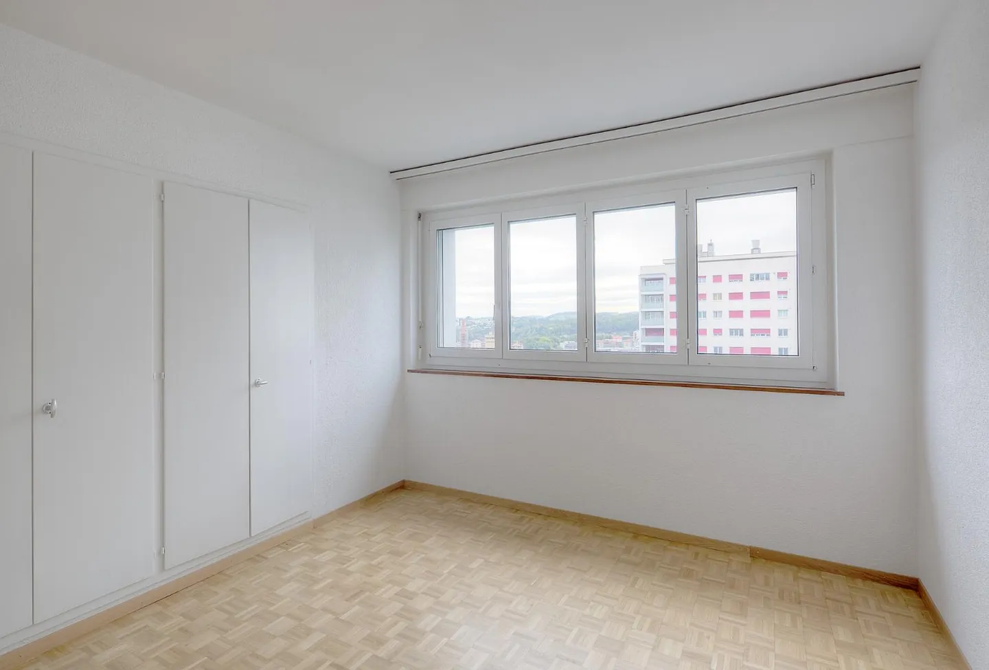 Beautiful, recently renovated apartment - Photo 5 of 7