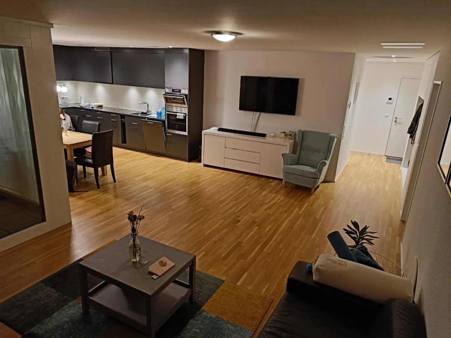 3.5 Room Apartment - Photo 1 of 5