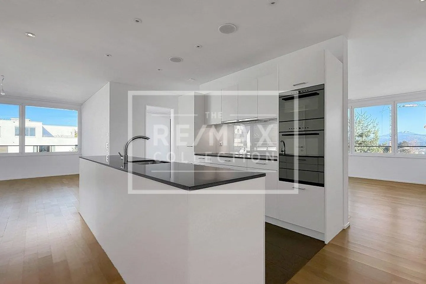 Sogno di Vita Esclusivo Appartamento Attico 4½ Stanze in una Posizione Privilegiata - Foto 6 di 13