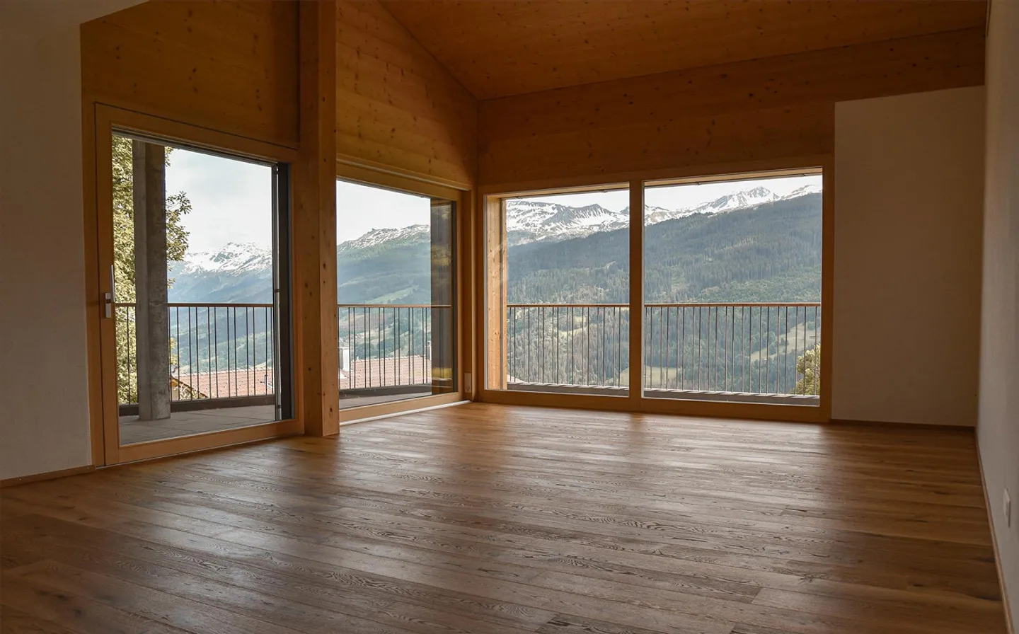 MAISONETTE DACHWOHNUNG 4,5 STANZE - anche come seconda casa! - Foto 5 di 12