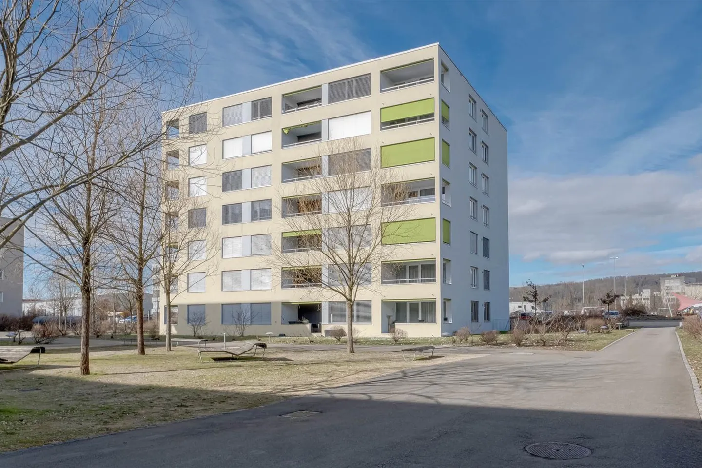 Apartment for rent - Photo 1 of 9