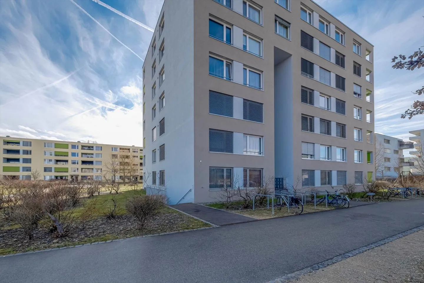 Apartment for rent - Photo 2 of 9