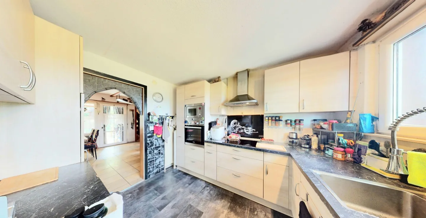 Un jardin à tomber amoureux ! Maison individuelle avec beaucoup de potentiel - Photo 10 sur 19