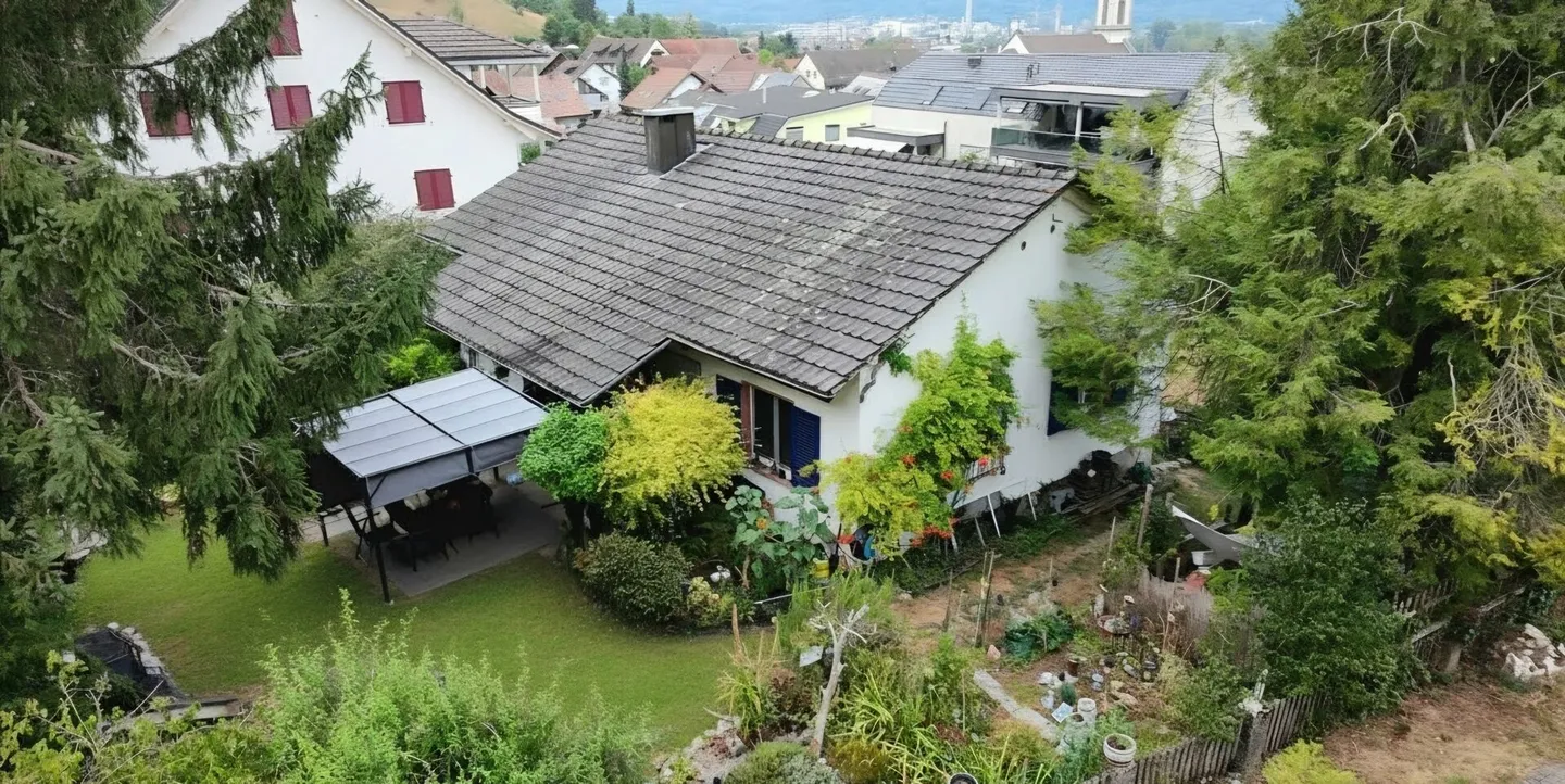Un jardin à tomber amoureux ! Maison individuelle avec beaucoup de potentiel - Photo 5 sur 19