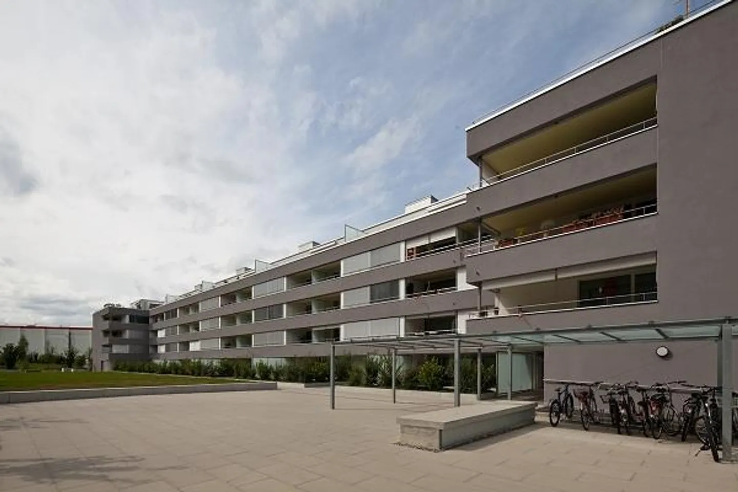Parking space in Bümpliz-Süd - Photo 1 of 1