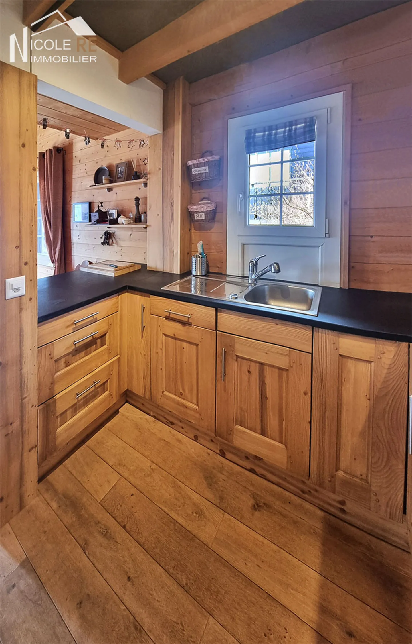 Charming Individual Chalet - Photo 14 of 49