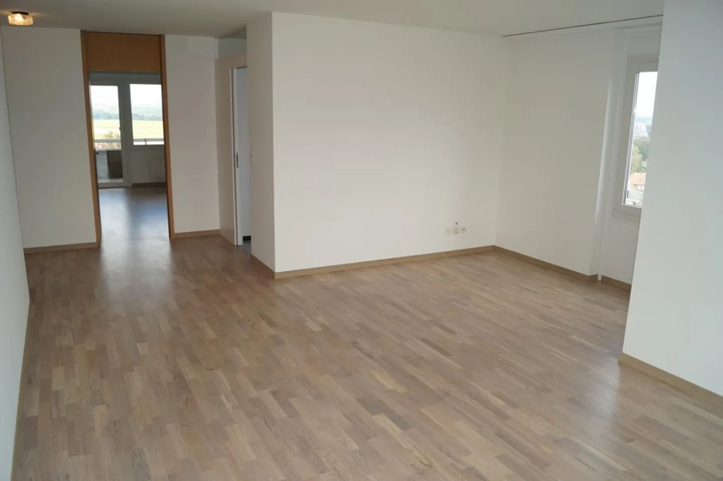 Condominio con vista panoramica fantastica in affitto - Foto 2 di 17