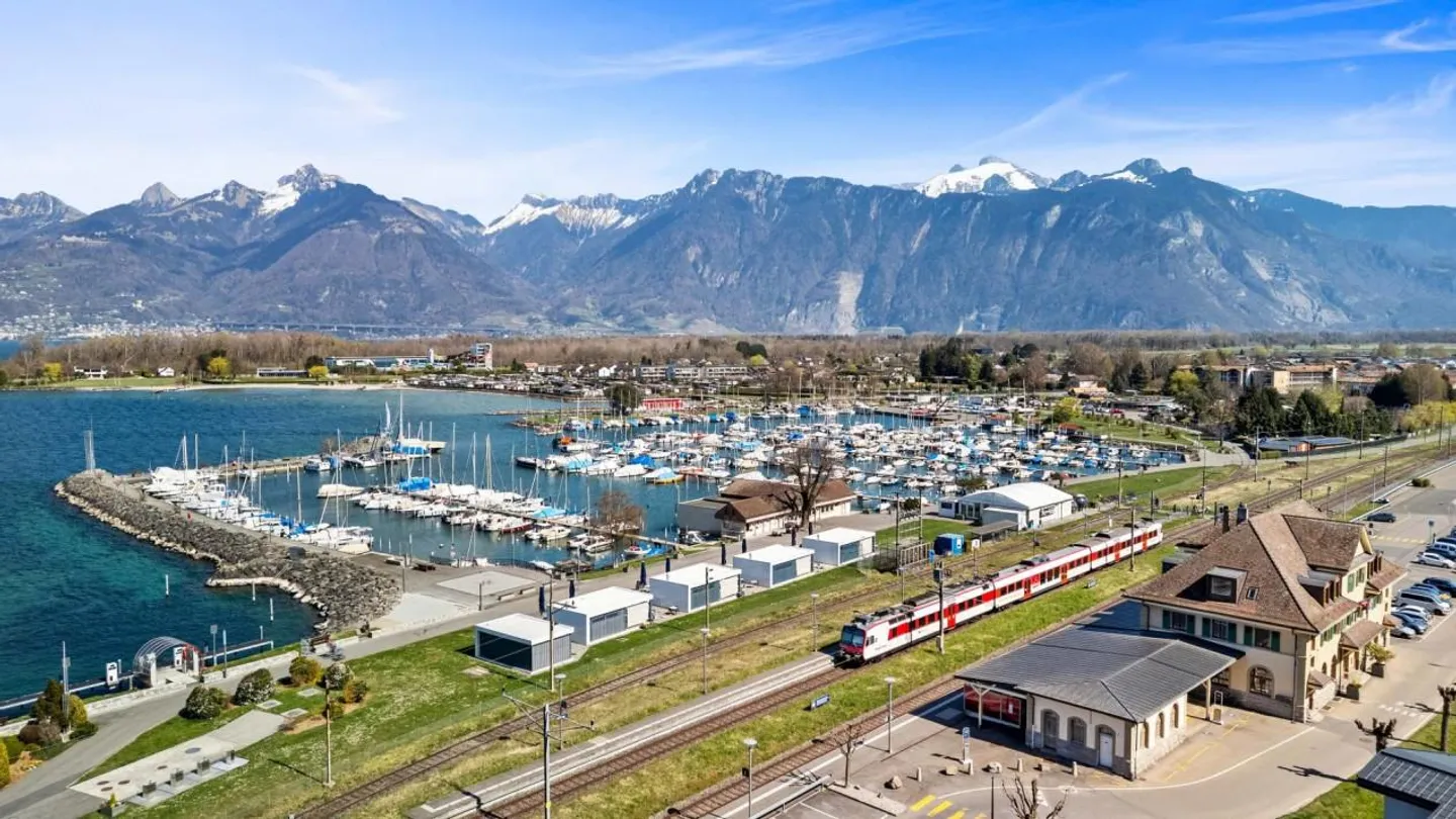 Esclusività! Bella costruzione da ristrutturare di fronte al lago! - Foto 7 di 7