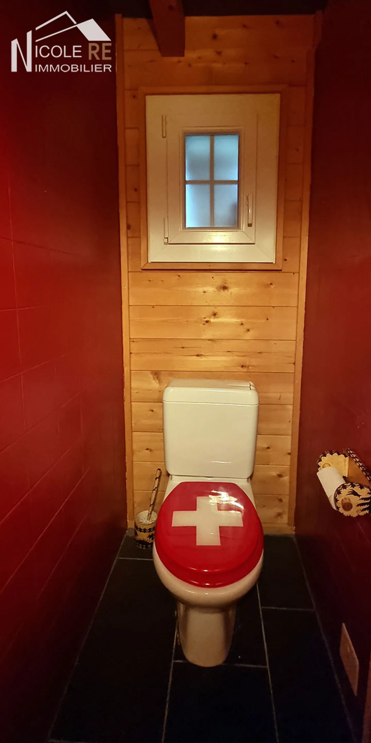 Charming Individual Chalet - Photo 34 of 49